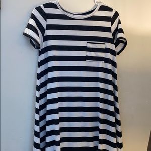 Lularoe Carly dress